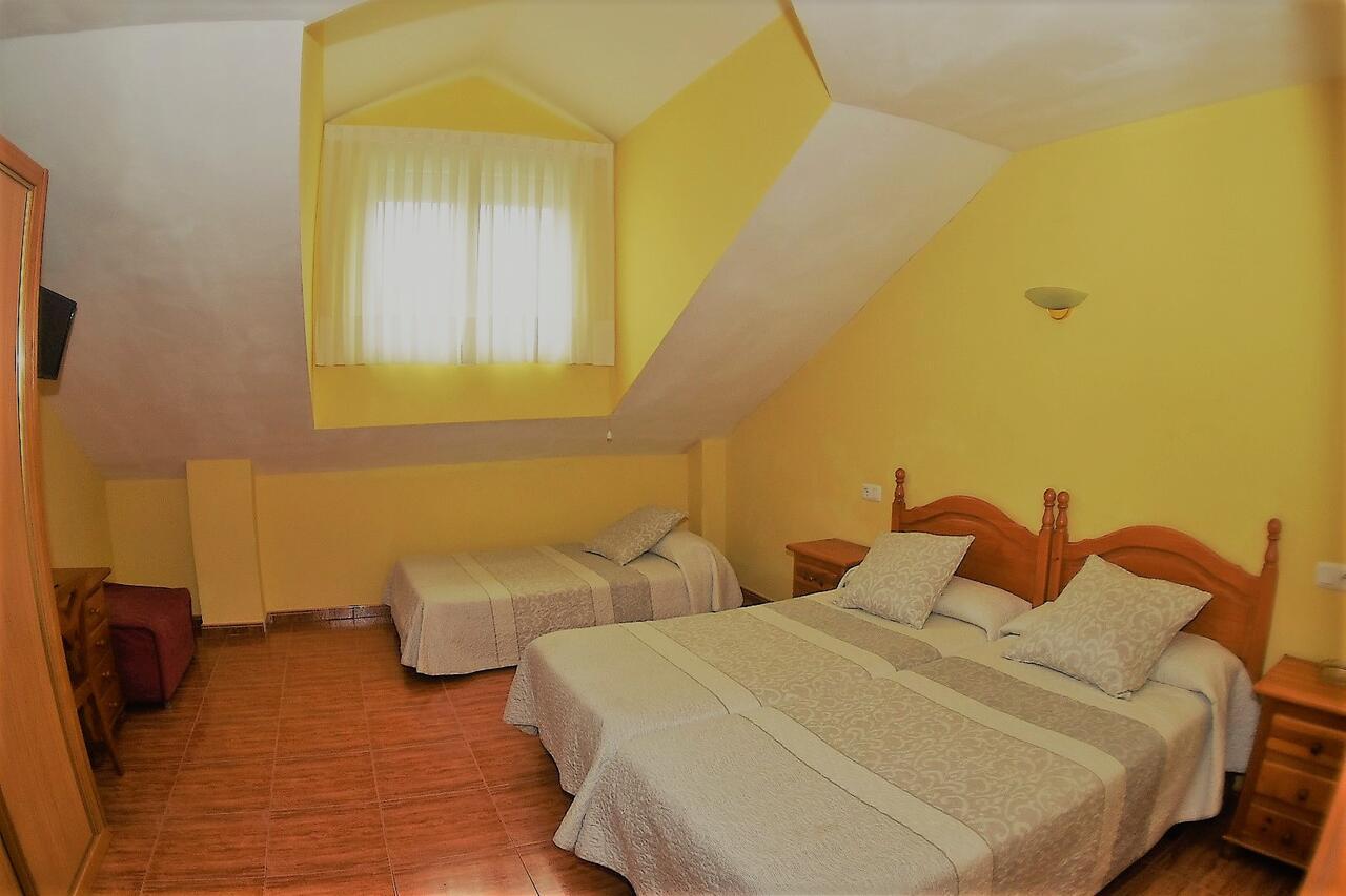Montana Palentina Hotel Guardo Exterior foto